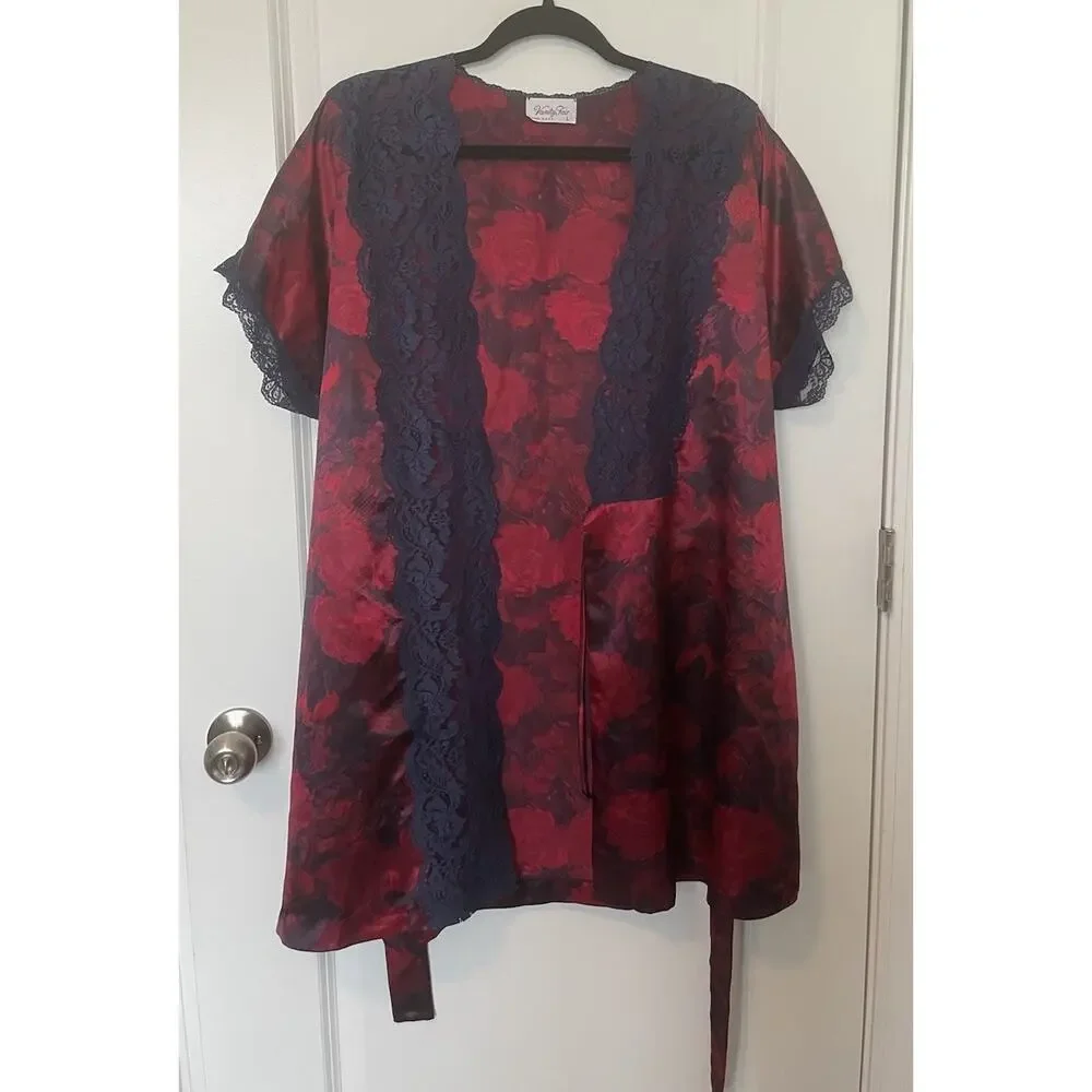 80s Vintage Vanity Fair Satin Floral Red Roses Navy Lace Trimmed Robe/Kimono LG